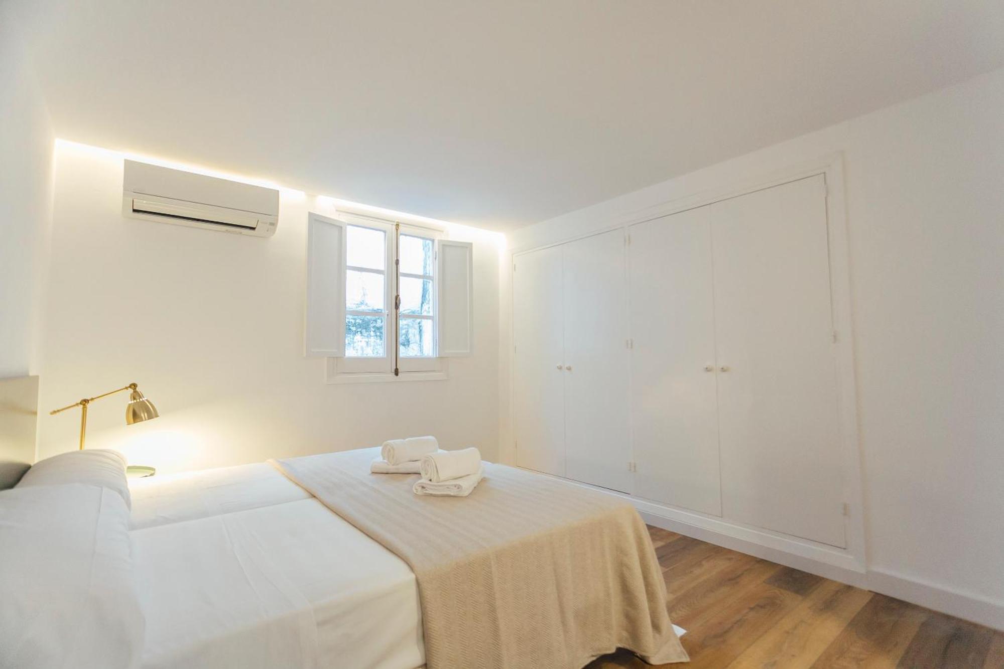 Decorated And Renovated- 2Bd 2Bth- Center Apartment Seville Ngoại thất bức ảnh