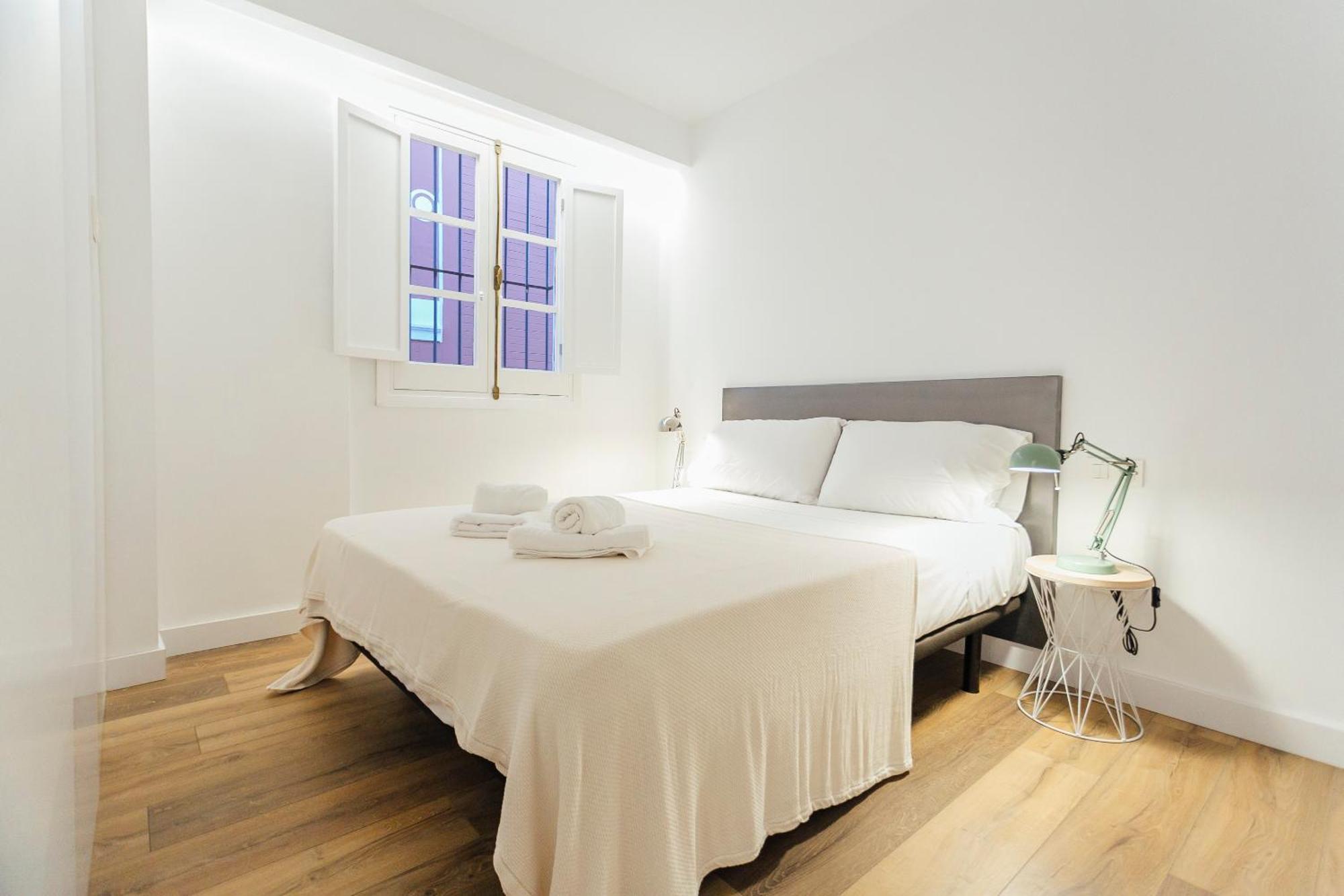 Decorated And Renovated- 2Bd 2Bth- Center Apartment Seville Ngoại thất bức ảnh