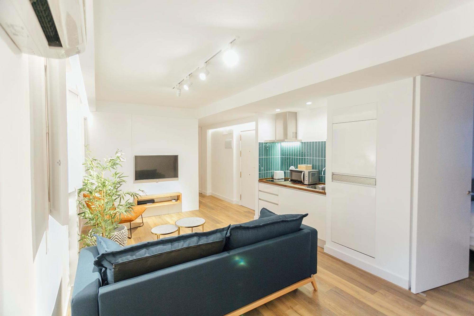 Decorated And Renovated- 2Bd 2Bth- Center Apartment Seville Ngoại thất bức ảnh
